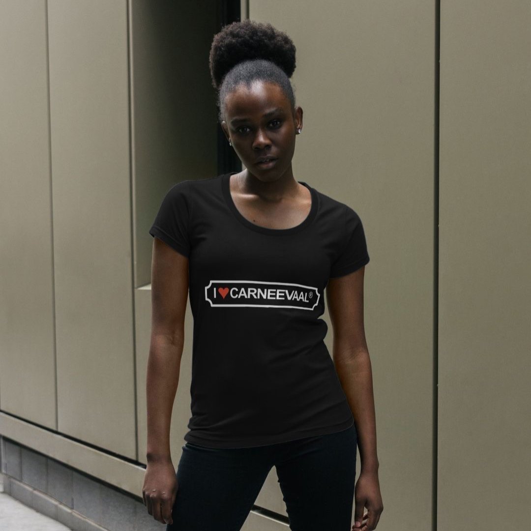 Black t-shirt with I Love Carneevaal design